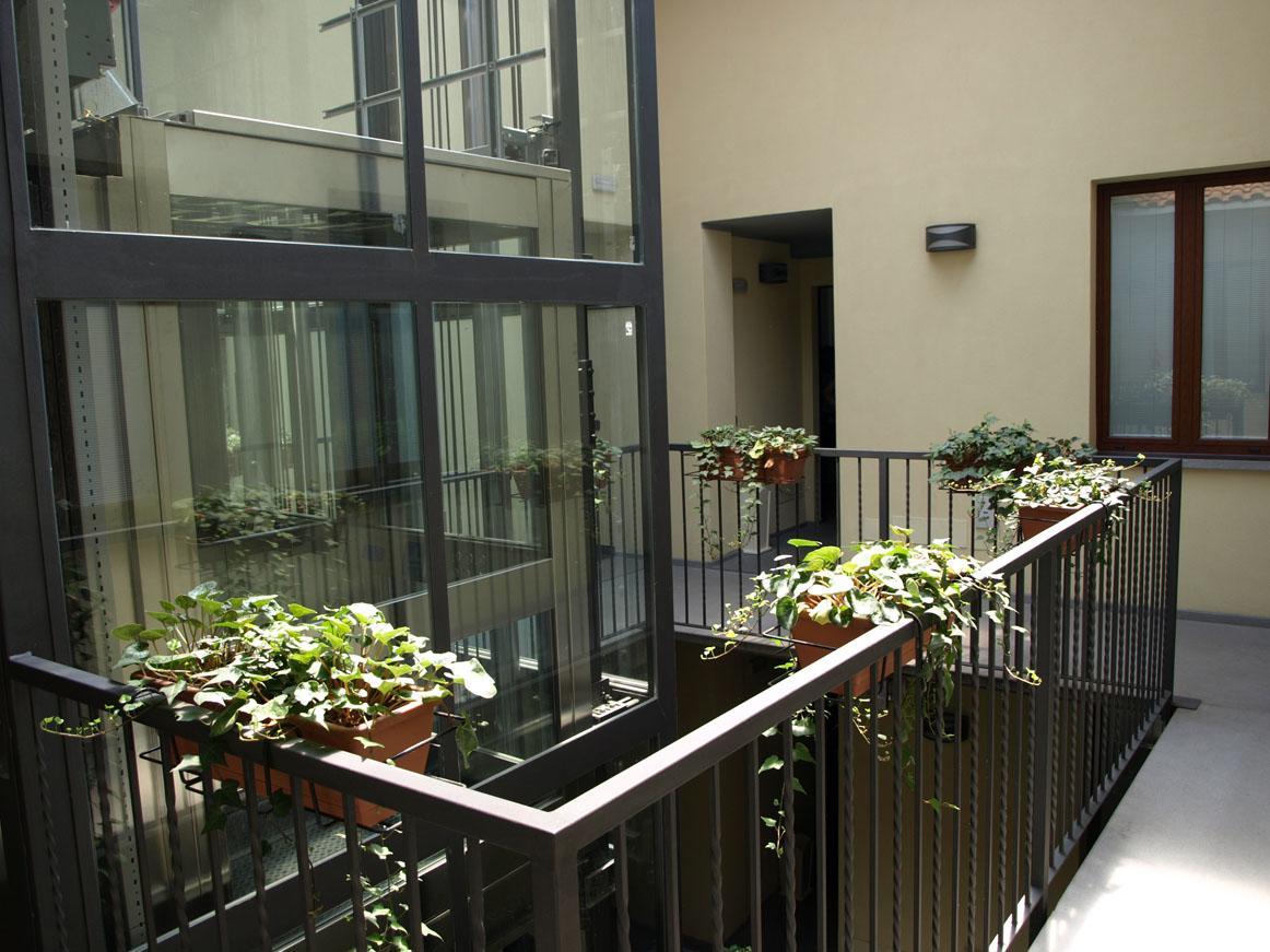 Hotel Karol Μόνζα Εξωτερικό φωτογραφία