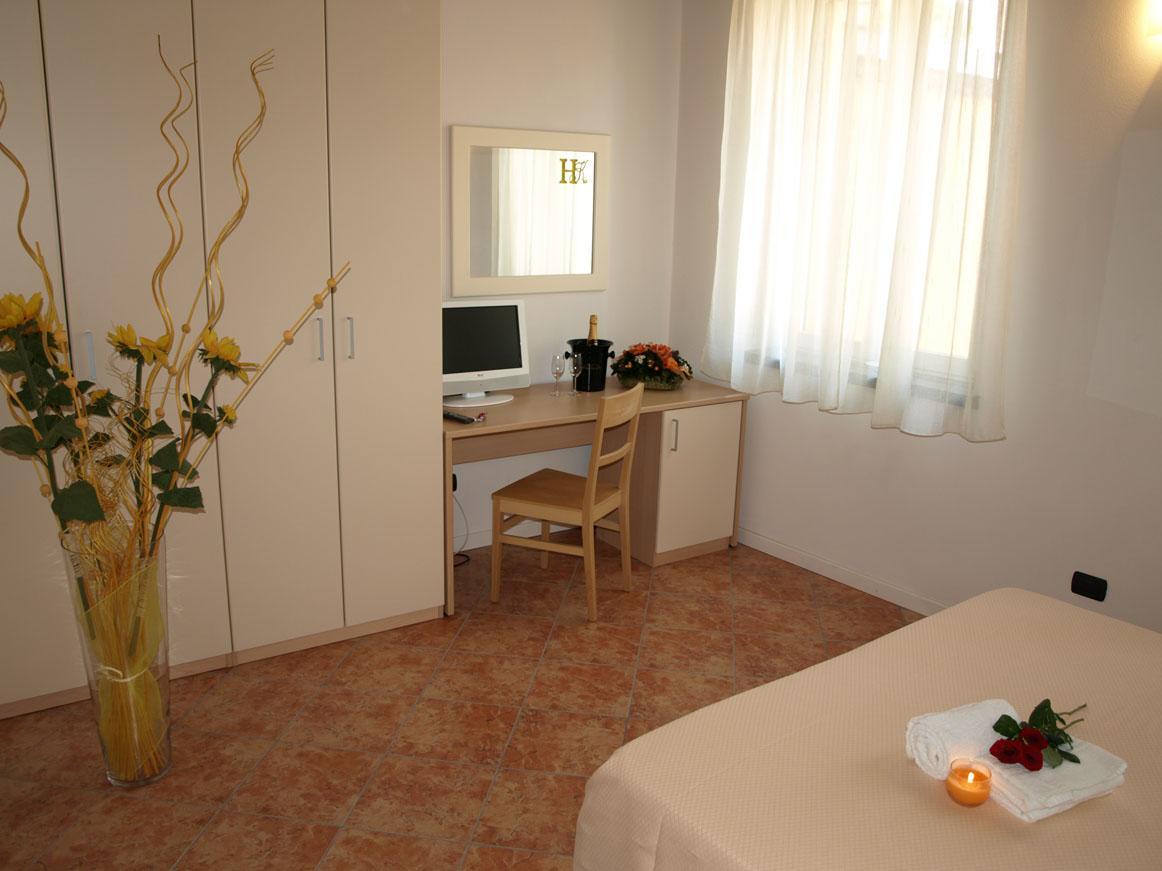 Hotel Karol Μόνζα Εξωτερικό φωτογραφία