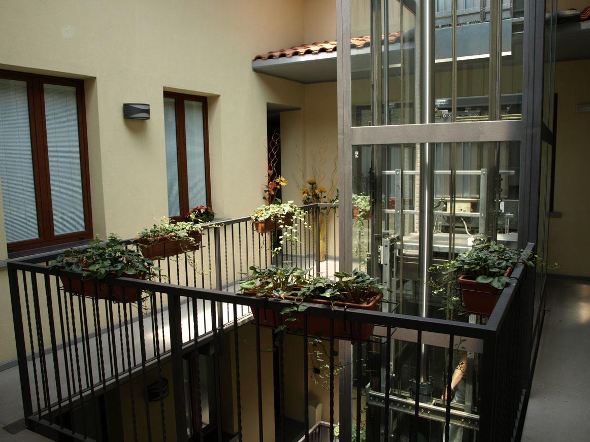 Hotel Karol Μόνζα Εξωτερικό φωτογραφία
