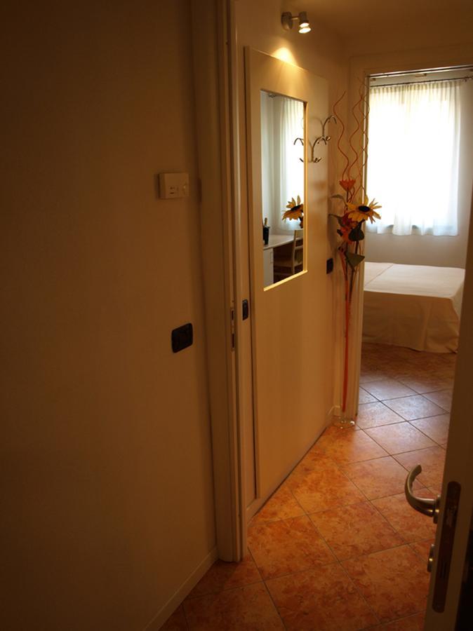 Hotel Karol Μόνζα Εξωτερικό φωτογραφία